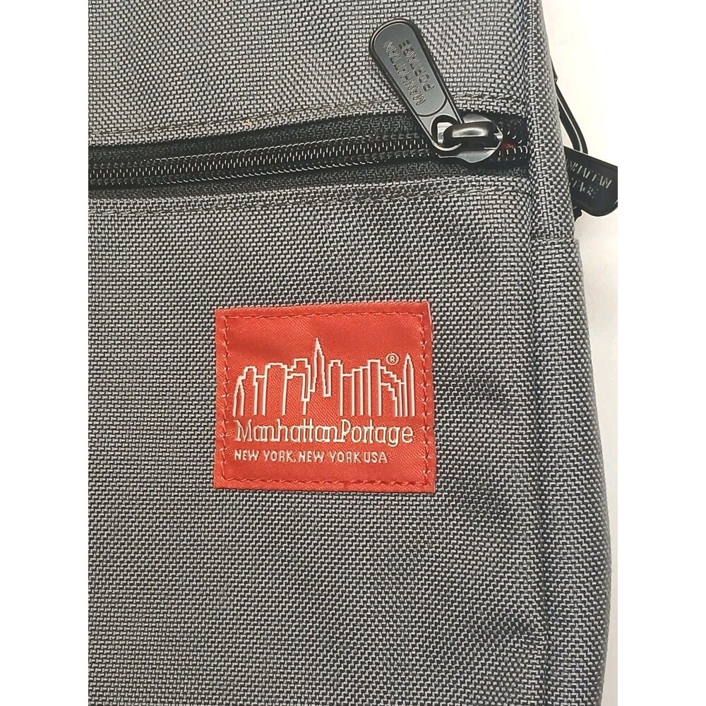 Manhattan Portage City Lights Zippered Shoulder/ Belt Bag GREY  $45 Retail NWT - Picture 2 of 13
